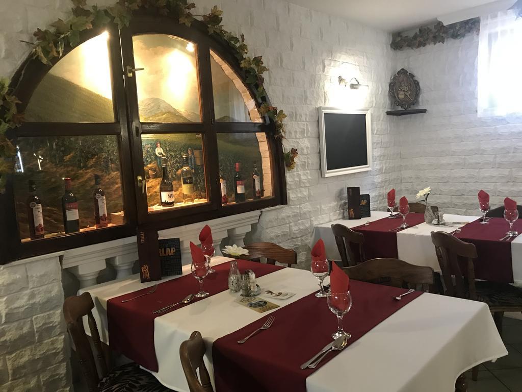Hotel Korona Hajduszoboszlo Luaran gambar